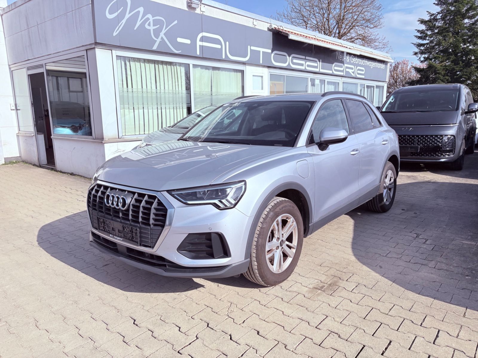 AUDI Q3 45 TFSIe|1.Hand|Matrix-LED|VirtualCockpit|PDC