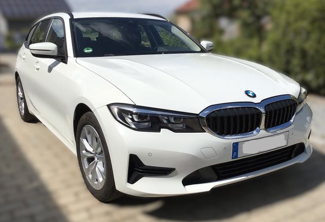 BMW 318d Touring Auto -