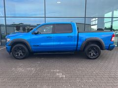 Fahrzeugabbildung Dodge RAM 1500 5,7L V8 Hemi 4x4 AHK Navi Leder Kamera