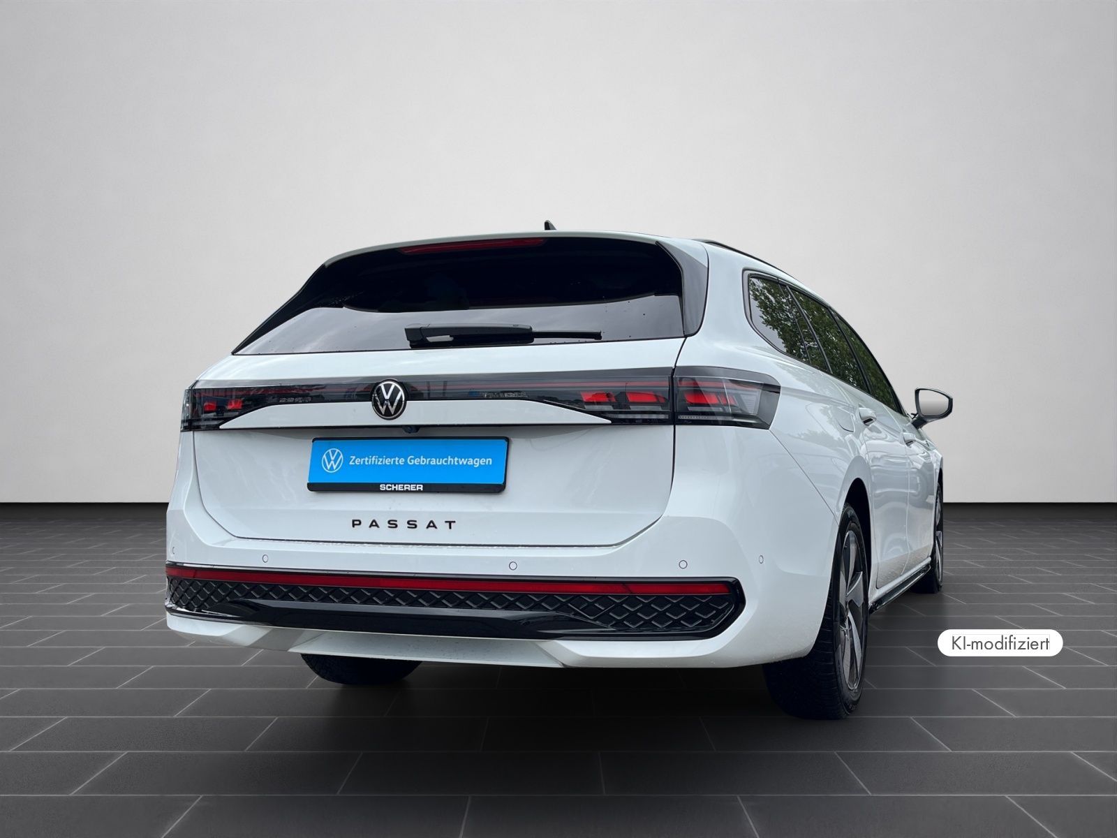Volkswagen Passat Variant R-Line Signature 2,0 TDI 4MOTION foto 2
