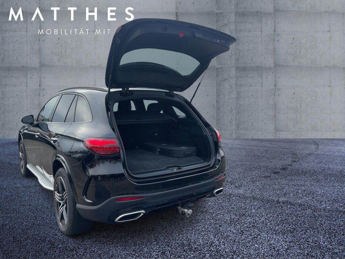 Fahrzeugabbildung Mercedes-Benz GLC 300 de 4M AMG/Night/360°/Dig.-Light/AHK