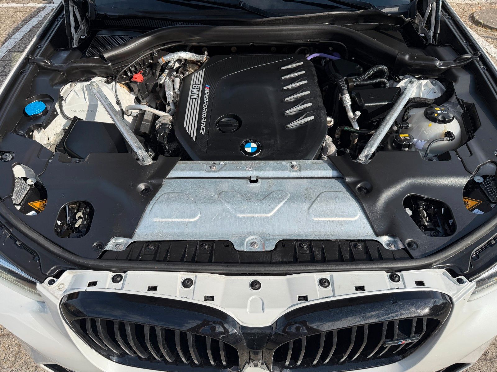 Fahrzeugabbildung BMW X3 M40 LASER AHK PANO LEDER 360 GRAD KAMERA