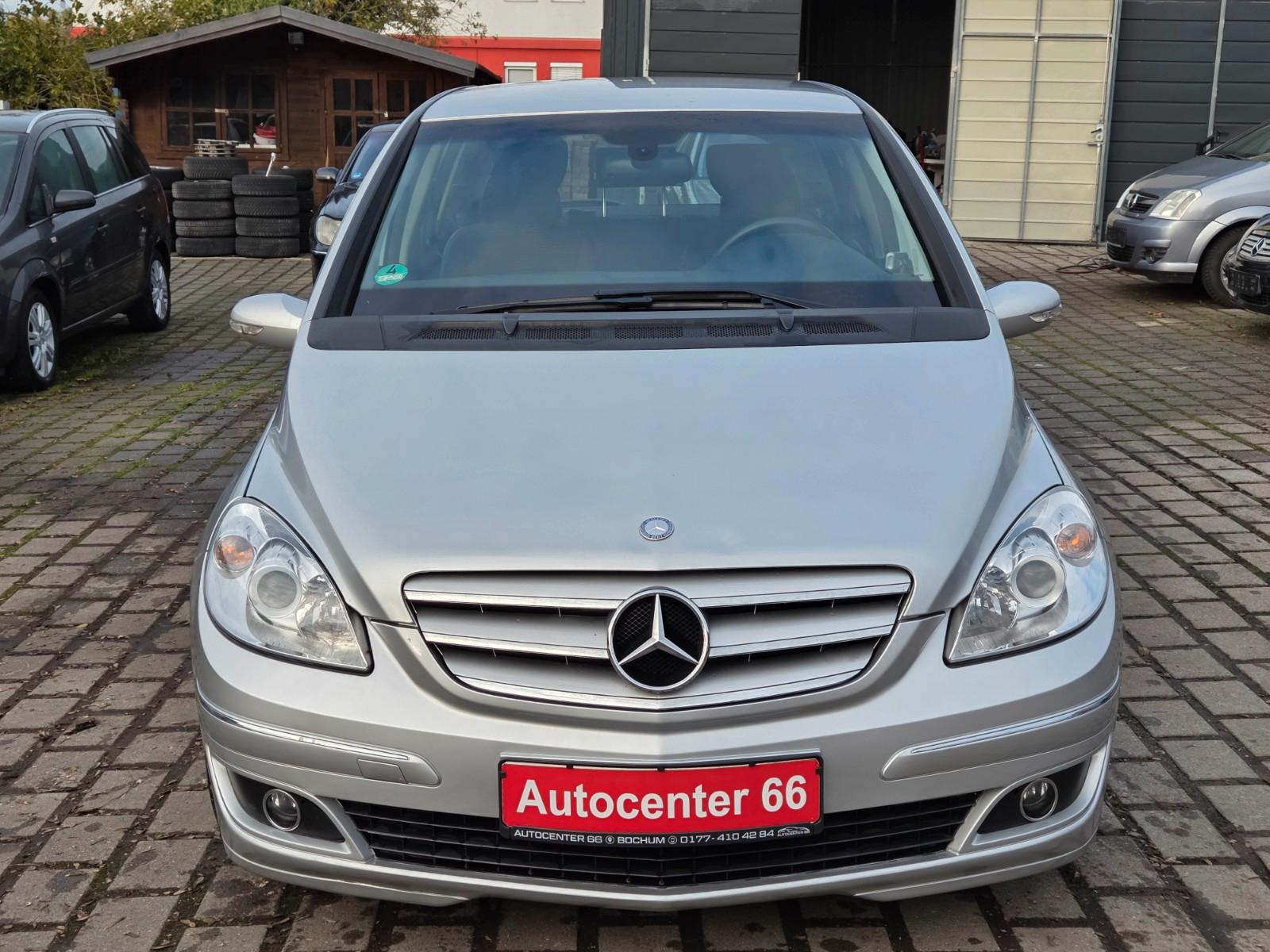 Mercedes-Benz B170 2008 — rear view