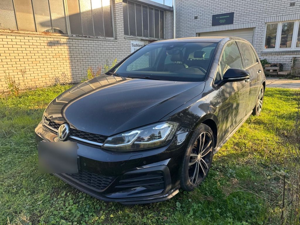 Image of Volkswagen Golf
