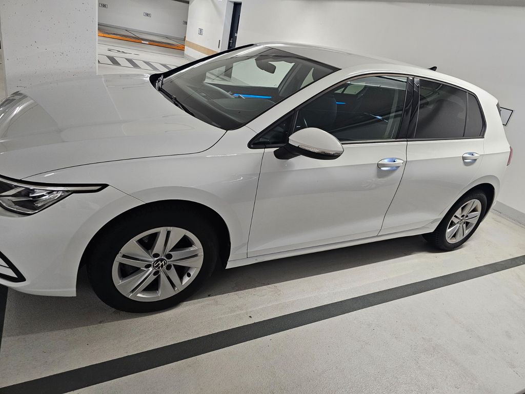 Image of Volkswagen Golf