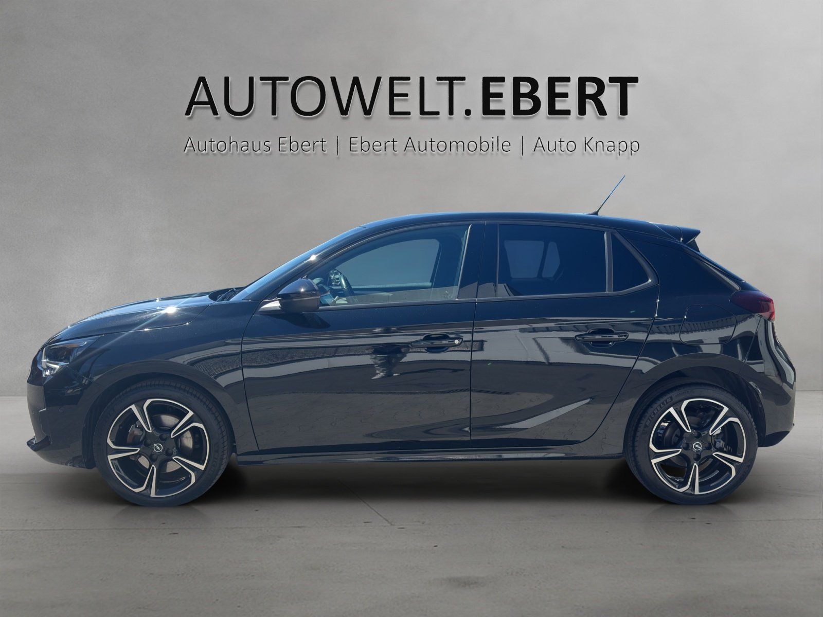 Fahrzeugabbildung Opel CORSA-F 1.2 GS LED/KAMERA/NAVI/SHZ/DAB/
