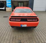 Dodge Challenger - Dodge Challenger: Orange