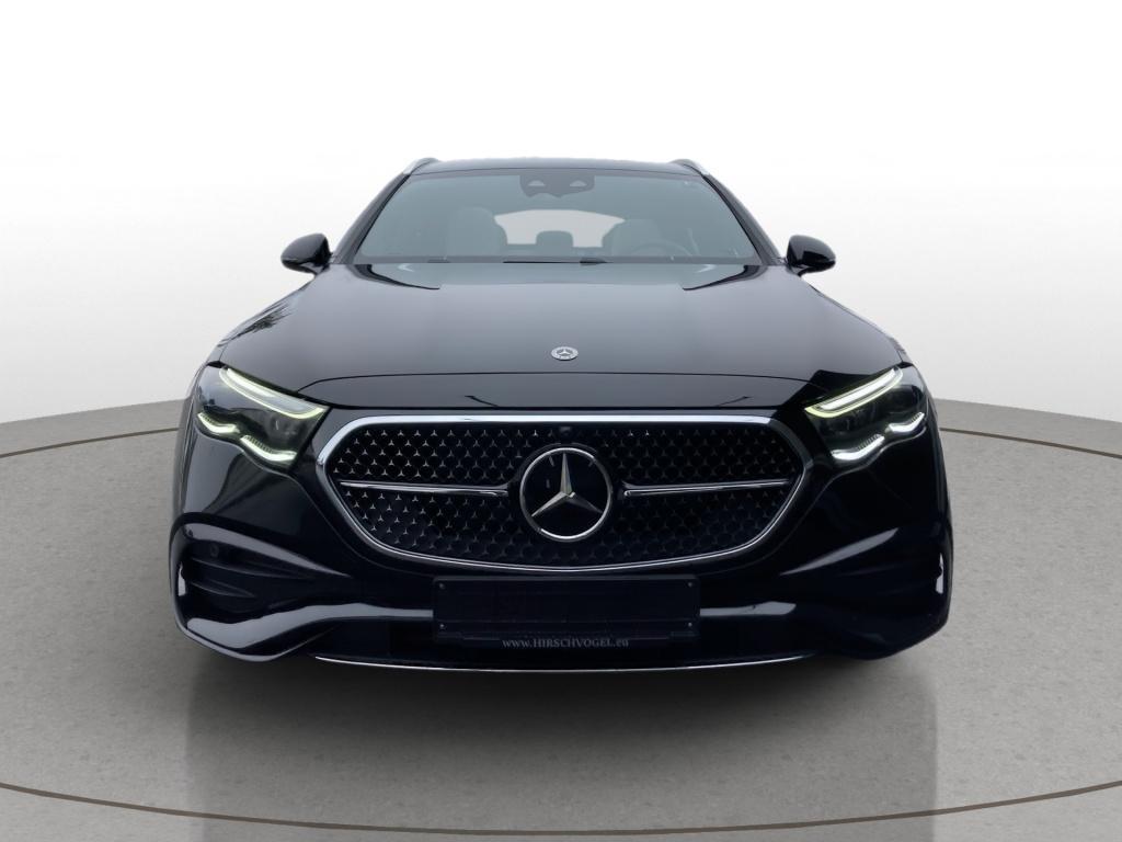 Mercedes-Benz E 220 d 4M EDITION AMG-Line+Pano+AHK+DISTRO+Memo