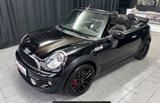 MINI John Cooper Works Cabrio / 211 PS  