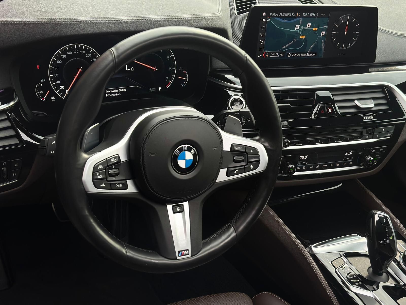 BMW 540i xDrive M SPORT SHADOWBLACK LED#AHK#ACC#PANO - Image 29