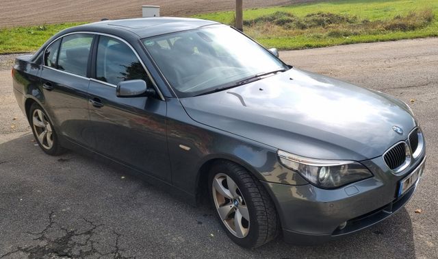 BMW 530d A *TOP Zustand* *Head-up* *AHK* *Voll*