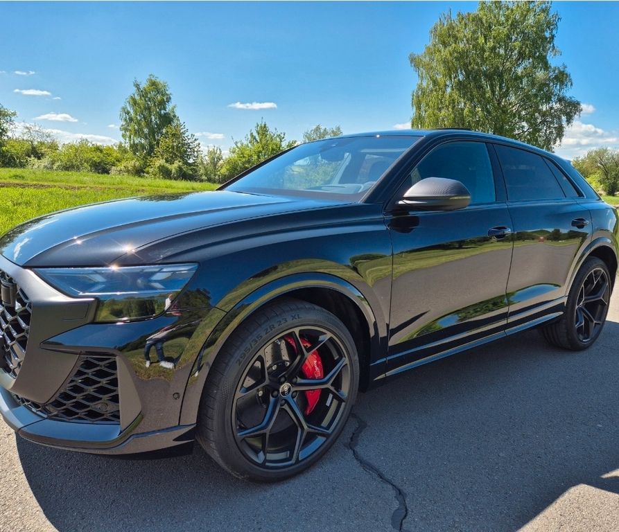 Audi RSQ8 Perf TFSI Quattro Carbon Full Vmax305