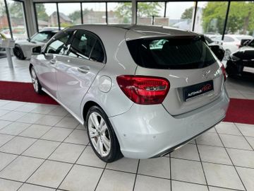 Mercedes A 180 - 4