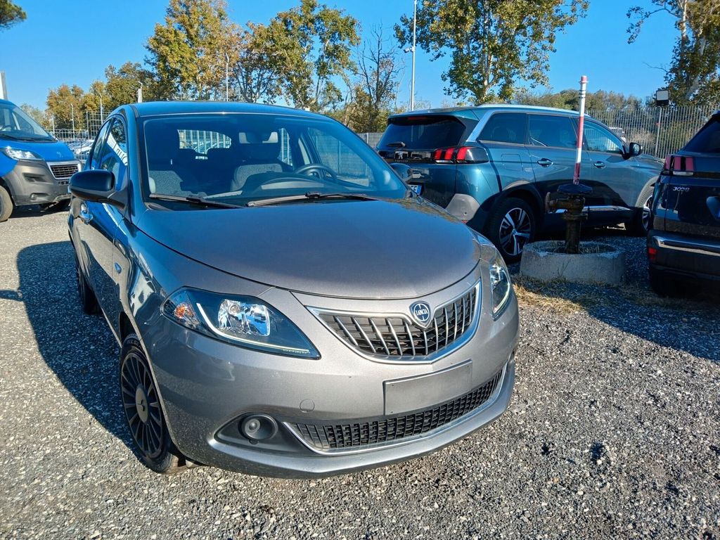 Image of Lancia Ypsilon