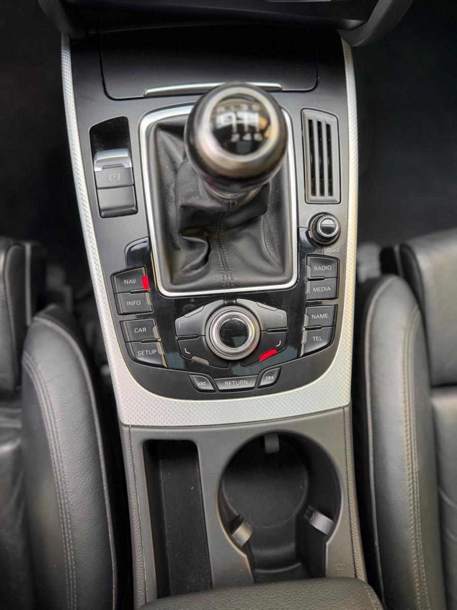 Audi Quattro 2009 — photo 25
