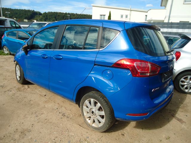 Ford B-Max Titanium