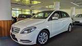 Mercedes-Benz B 200 Aut/Bi-Xen/MFL/Navi/Parkassist/SHZ/Temp - Mercedes-Benz B-Klasse Gebrauchtwagen in Stuttgart