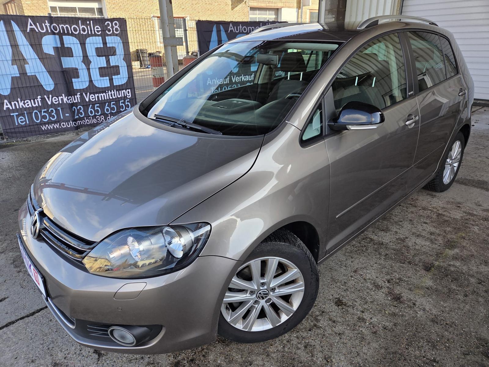 Volkswagen Golf Plus 1.6 TDI Style/PDC TEMPOMAT SITZHEIZUNG