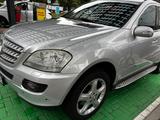 Mercedes-Benz Ml w164 320 CDI - Mercedes 320 SUV