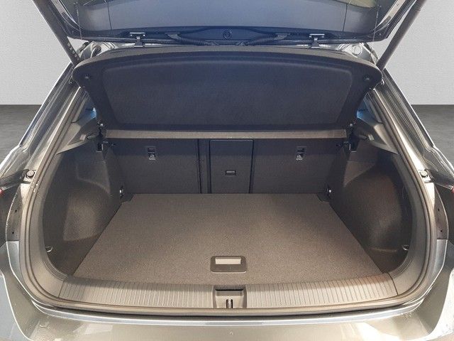 Fahrzeugabbildung Volkswagen T-Roc Black Style 2.0TDI DSG AHK Matrix Massage