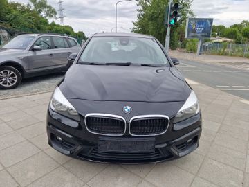 BMW 218 - 1
