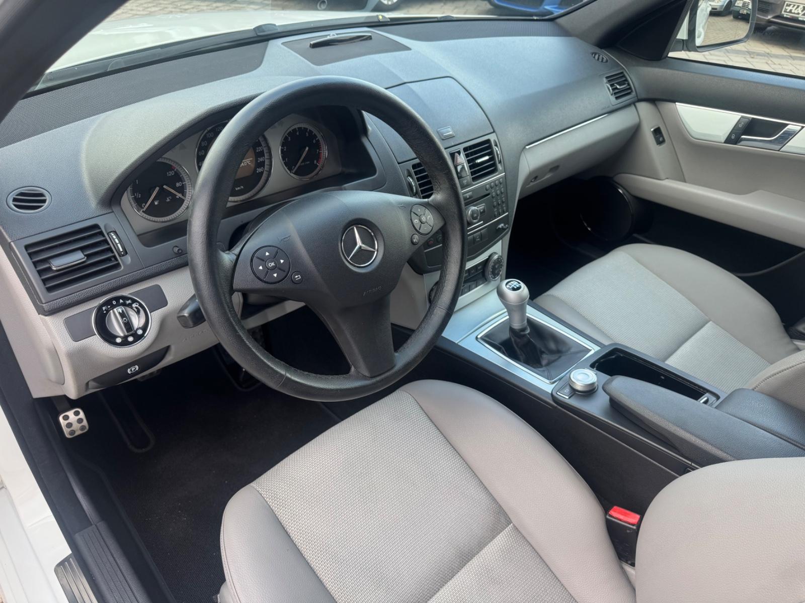 Mercedes-Benz C 280 Avantgarde/AMG Sytling/HK Sound/Top