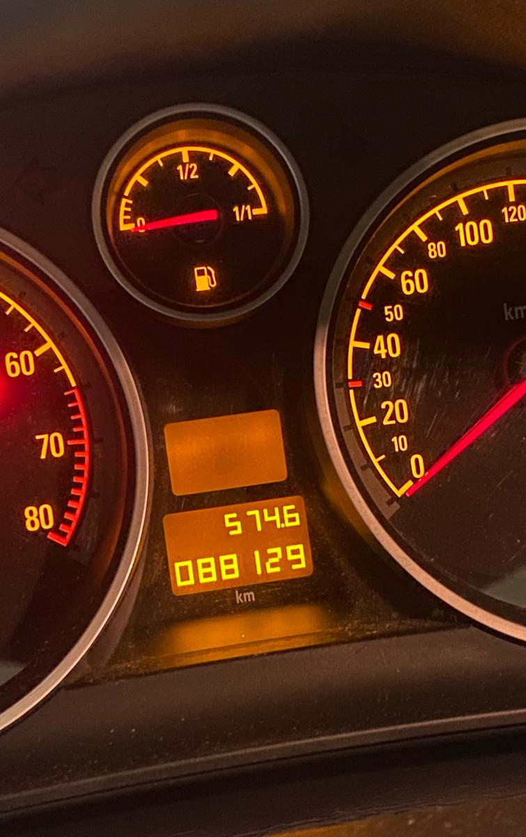 Opel Astra 2004 — photo 9