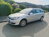 Opel Astra Caravan 1.8 Automatik Edition Plus 92k... - Opel Astra aus 2005: Kombi