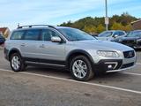 Volvo XC70 Summum D4 Autom,N-RFK,MMSitze,Xenon,2WD - Volvo XC70 Gebrauchtwagen