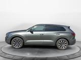 Volkswagen Touareg 3,0 TDI 4M Navi LED AHK Leder Kamera - gebrauchte VW Touareg aus dem Jahr 2024