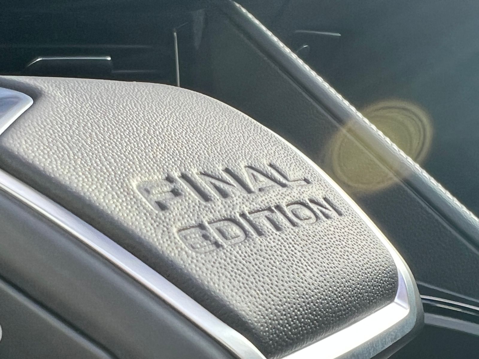 Fahrzeugabbildung Volkswagen Touareg R-Line FINAL EDITION V6 TDI SCR 4MOTION