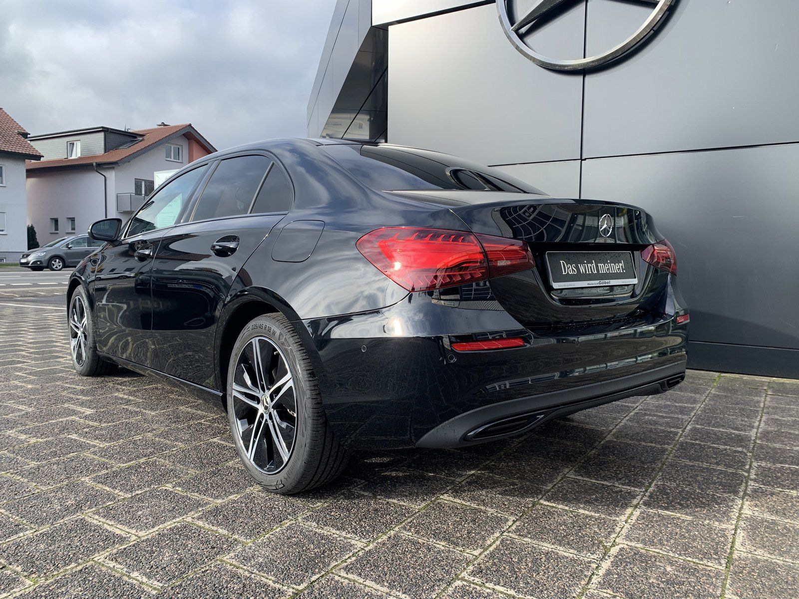 Fahrzeugabbildung Mercedes-Benz A 180 Lim. Progressive (EURO 6e)