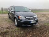 Lancia Voyager 2.8 MultiJet 16v Silver Automatik Silver - Lancia Voyager aus 2013