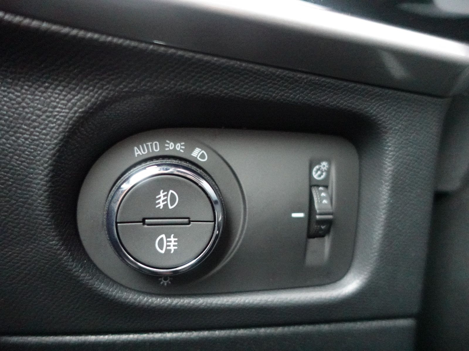 Fahrzeugabbildung Opel Mokka GS 1.2T,MatrixLED,Kamera,Sitzhzg,Allwetter