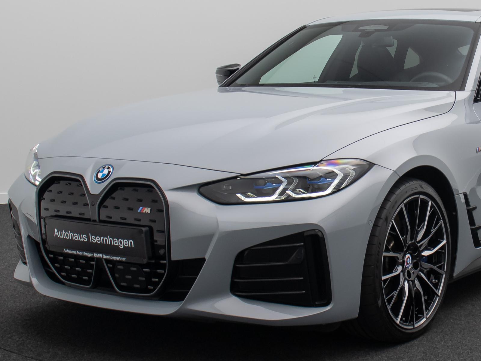 BMW i4 M50 Gran Coupe HUD DAB Laser 360°Glasdach 20"