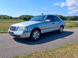Mercedes-Benz Mercedes Benz C200 - gebrauchte Mercedes-Benz C 200 aus dem Jahr 1994