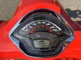 Vespa GTS 300 Super - VESPA ROT