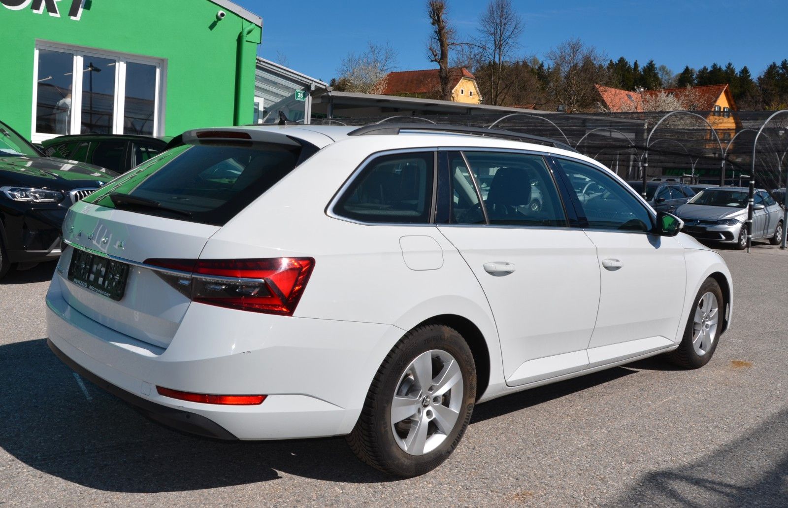 Skoda Superb Kombi 2,0TDI DSG MATRIX ST-HZ EXP:14.120 imagem 3