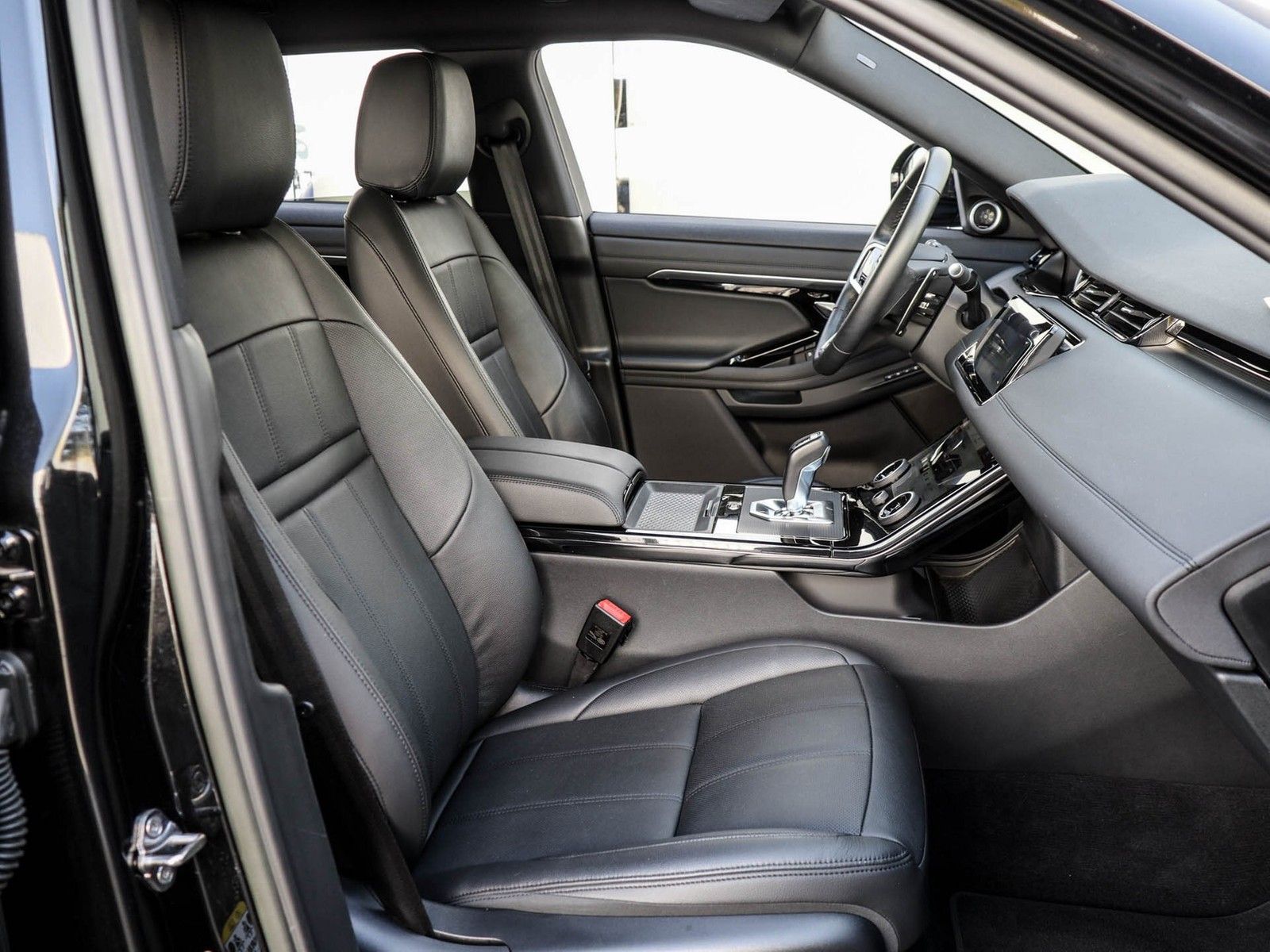 Land Rover Range Rover Evoque P300e R-Dynamic SE Hybrid 20" imagem 3