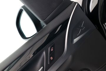 BMW X3 xDrive20i PANO LASER LEDER HUD RFK 19"