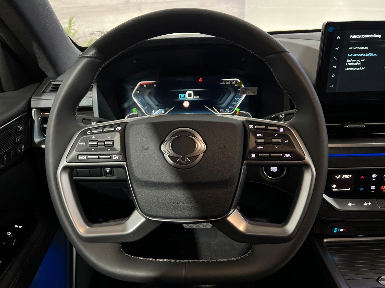 Fahrzeugabbildung Ssangyong KGM REXTON  Titanium Plus 4WD *7 Sitz*360*AHK*
