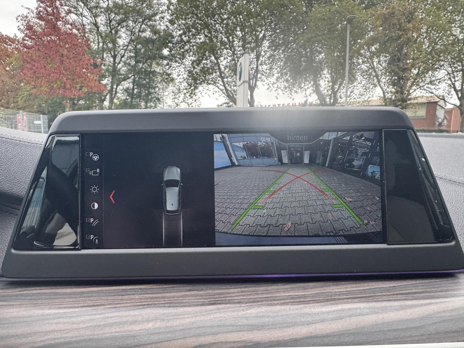 BMW 520d xDrive Tou PANO ACC Ad-LED HuD Sportsitz CD
