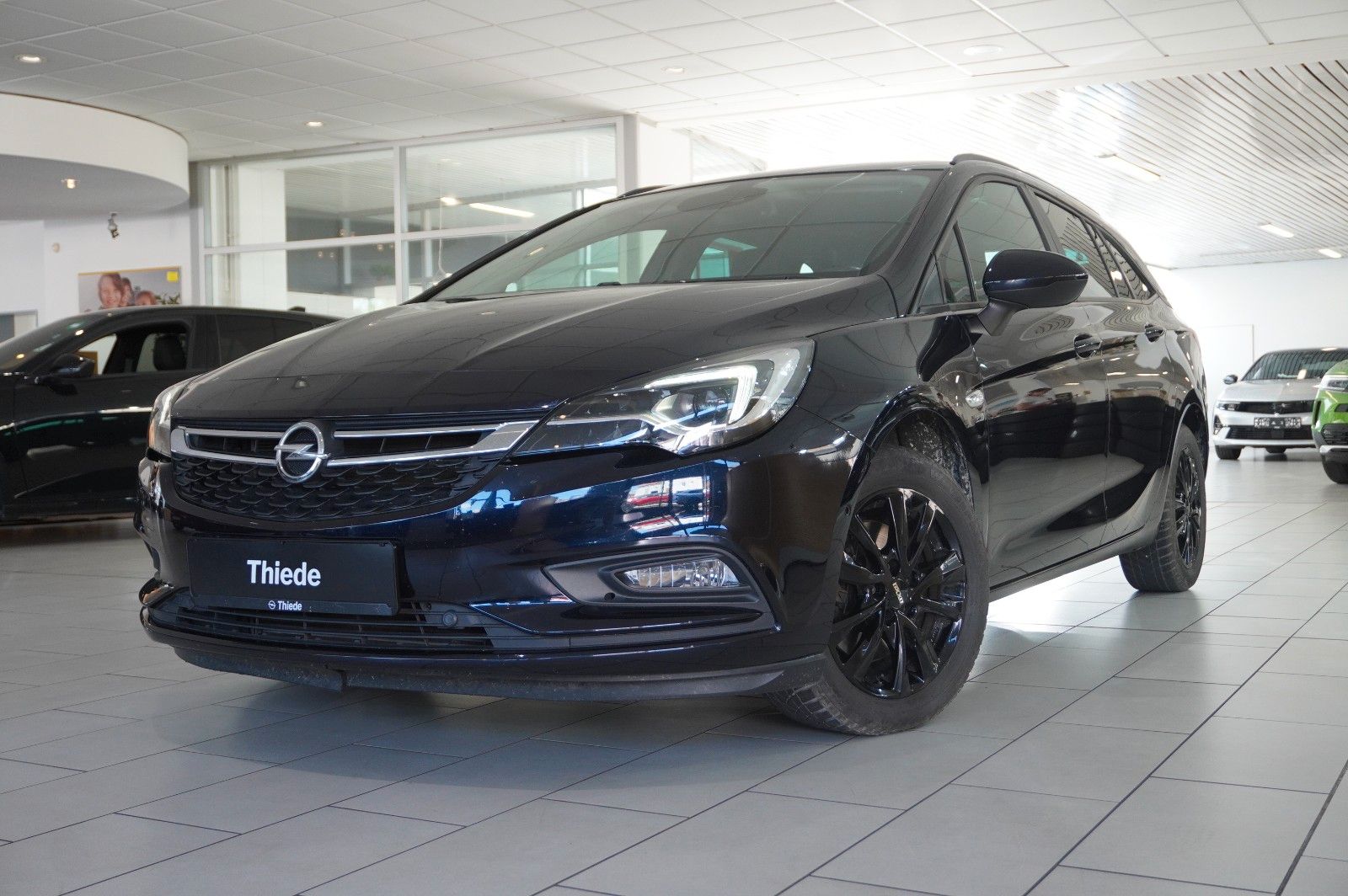 Fahrzeugabbildung Opel Astra K ST 1.6D 120 JAHRE NAVI/LED/KAMERA/SPORT