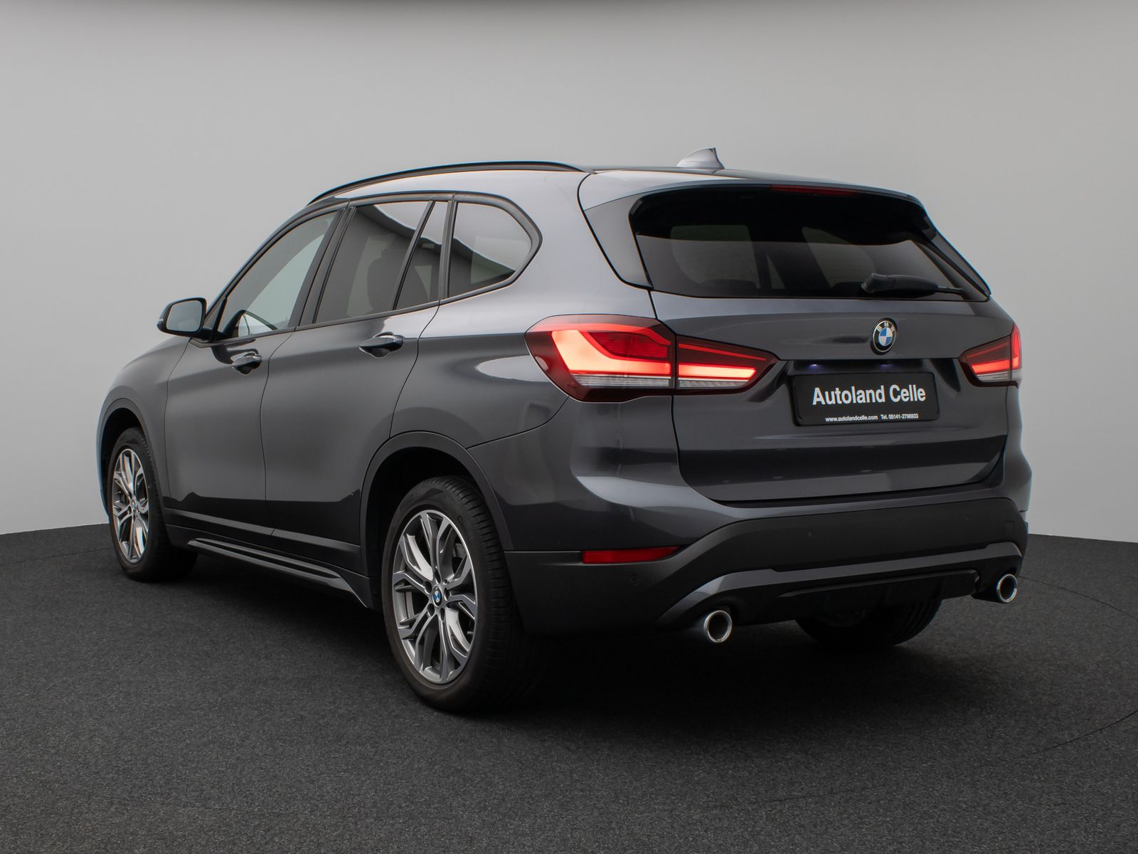 Fahrzeugabbildung BMW X1 xD20d Sport Line Kamera Panorama HUD DAB AHK