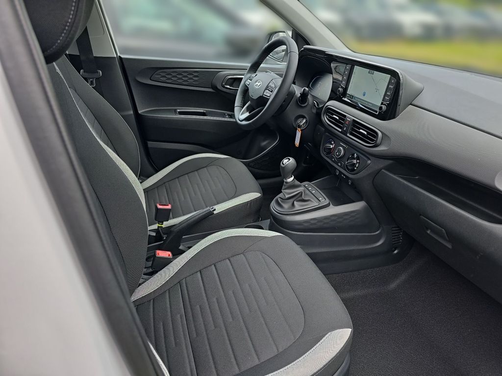 Fahrzeugabbildung Hyundai i10 1.0 Trend +R.Kamera+Navi+Carplay