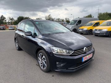 Volkswagen Golf - 3