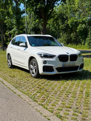 BMW X1 sDrive18d M Sport TÜV neu scheckheftgepflegt