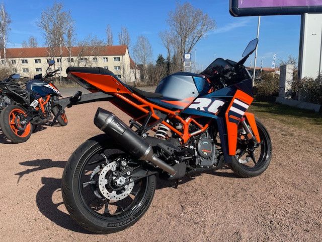 KTM RC390 MY24 inkl.LeoVince