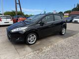 Ford Fiesta Titanium  Sportsitze Sport Lenkrad - Ford Fiesta: Sport