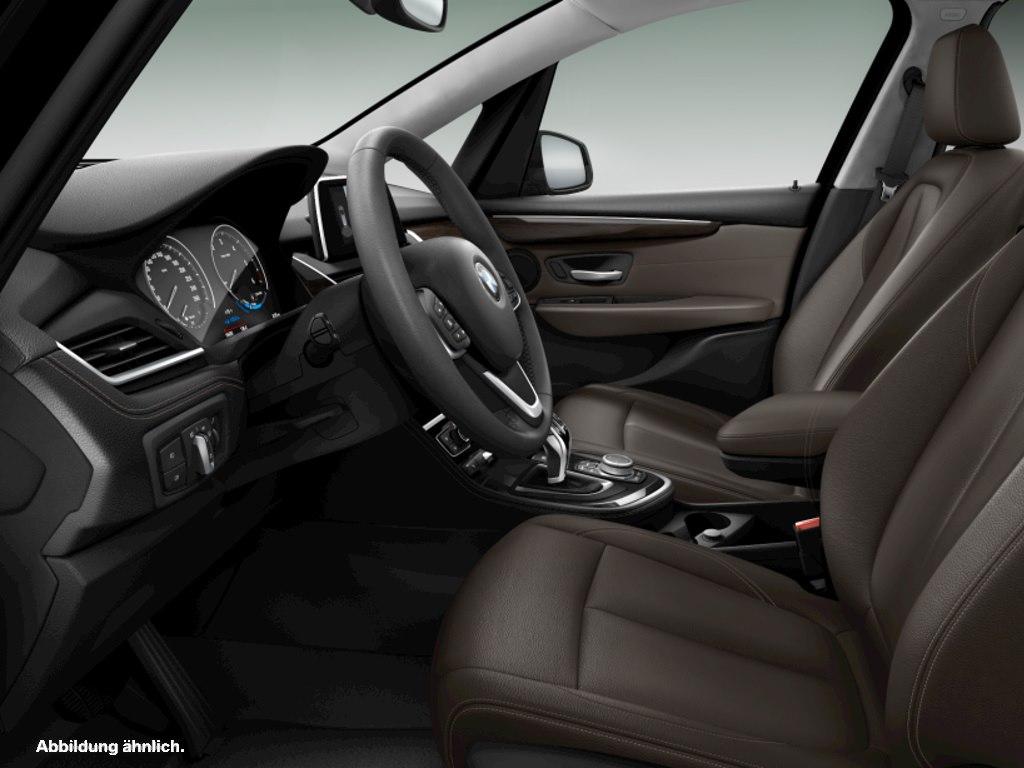 BMW 218d Luxury Line ACC RFK NAVI LED PDC DAB
